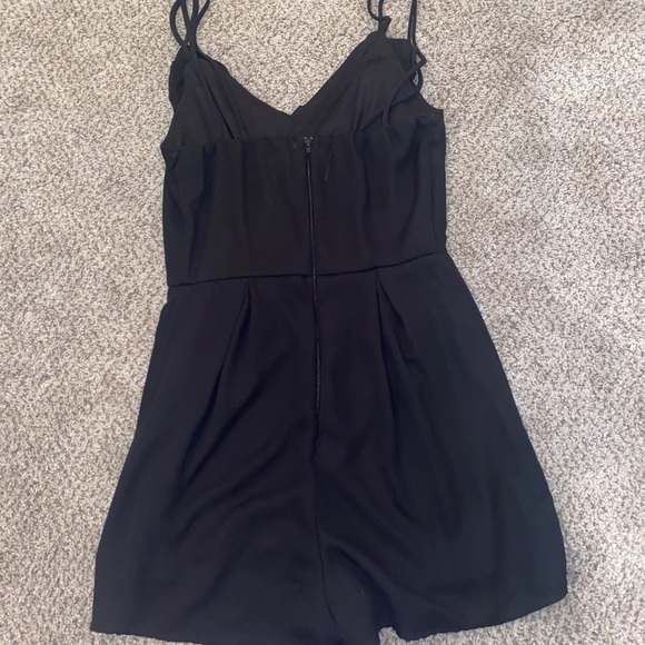 Black Ruffle Romper - Picture 2 of 2